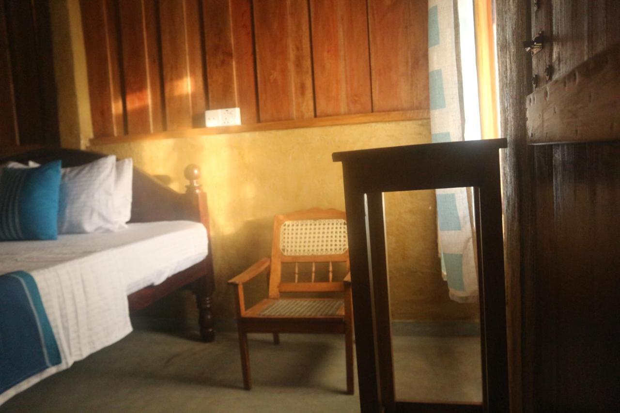 Beach Rip Rap Cabana And Guest Hotel Galle Luaran gambar