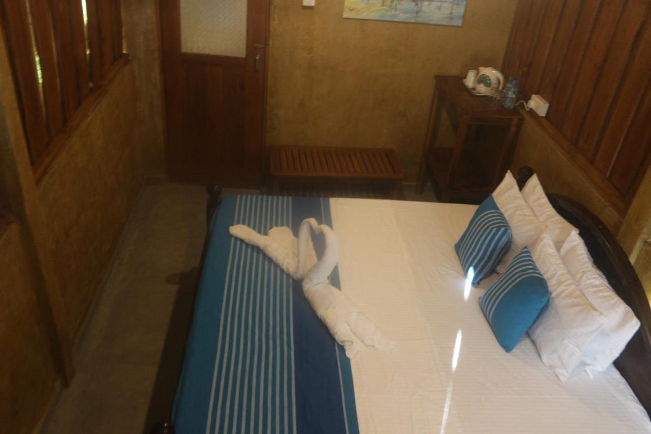 Beach Rip Rap Cabana And Guest Hotel Galle Luaran gambar